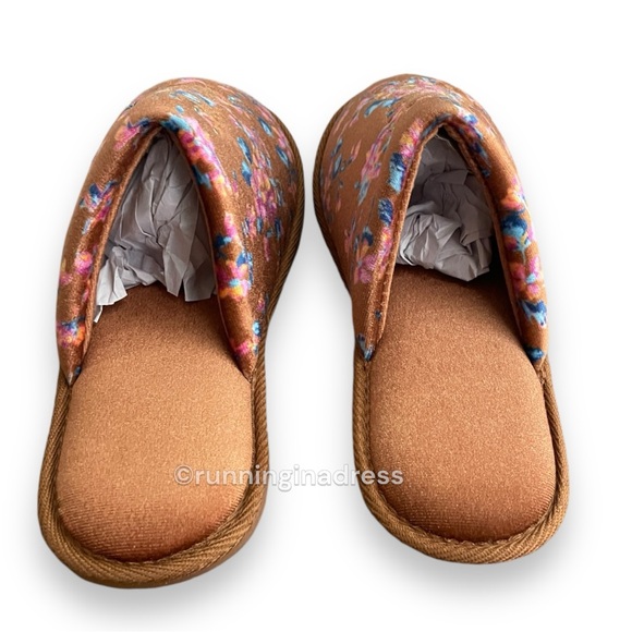 Savage X Fenty Luxe Velvet Slippers In Color Distorted Bloom Size Small Shoe 6-7 - Picture 15 of 15